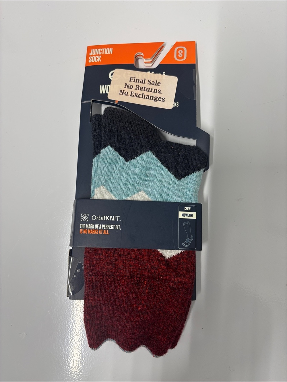 Gordini women’s junction midweight crew sock size small NWT